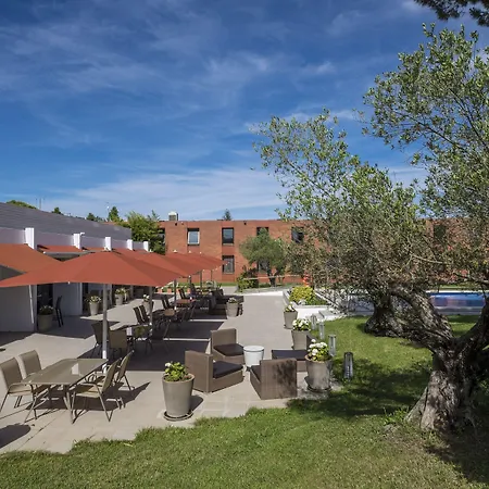 فندق Eden Park By Brava 4*