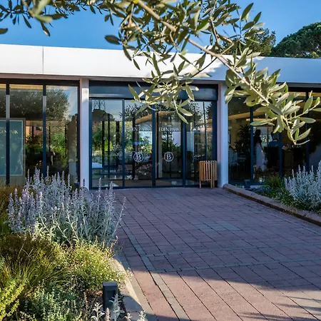 Eden Park By Brava 4* ريوذييّوتْسْ ذي لا سيل