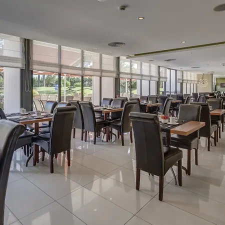 Eden Park By Brava Hotel
