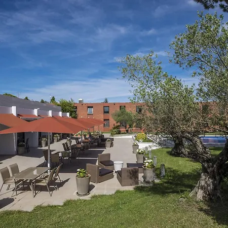 Eden Park By Brava Hotel 4*