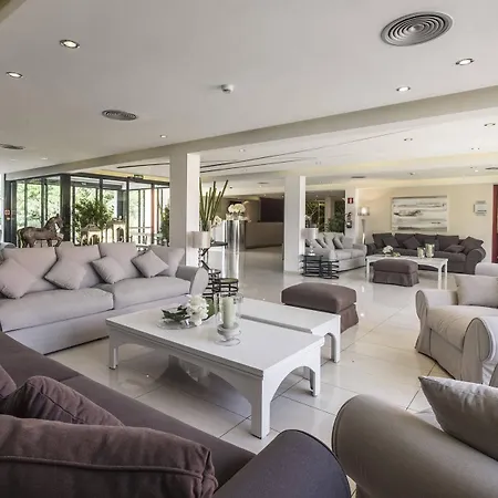 Eden Park By Brava Hotel
