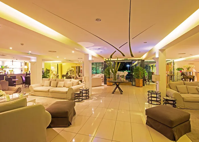 فندق Eden Park By Brava ريوذييّوتْسْ ذي لا سيل