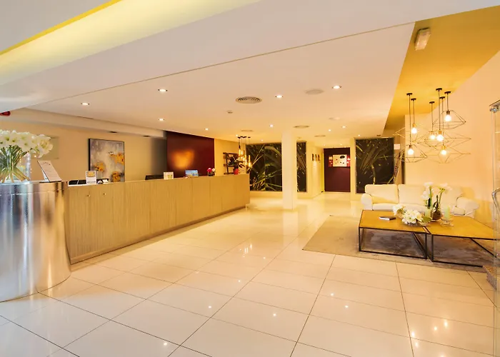 Eden Park By Brava فندق 4*