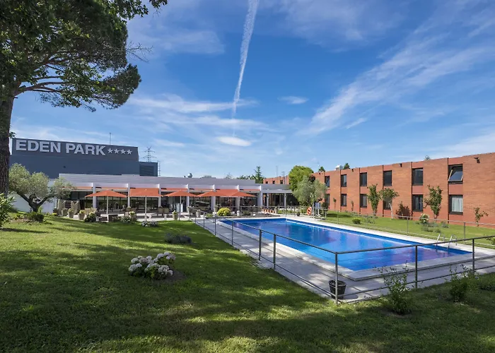 فندق Eden Park By Brava ريوذييّوتْسْ ذي لا سيل