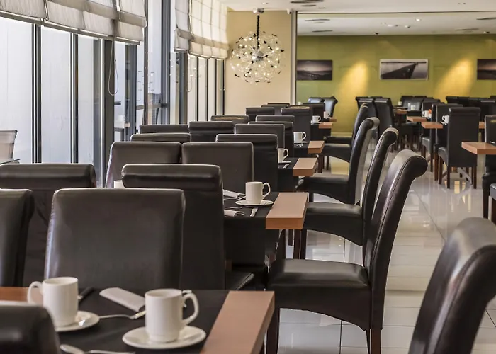 فندق Eden Park By Brava ريوذييّوتْسْ ذي لا سيل