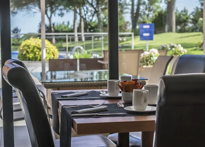 Eden Park By Brava فندق 4*